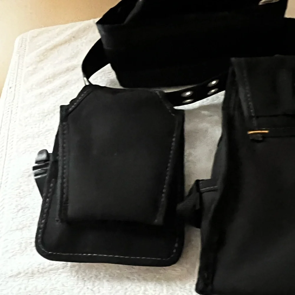 CLC Tool Works 5 Pc Belt/Tool Pouches Set